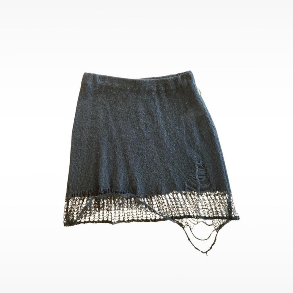 Heaven by Marc Jacobs Women’s Distressed Knit Skirt Black